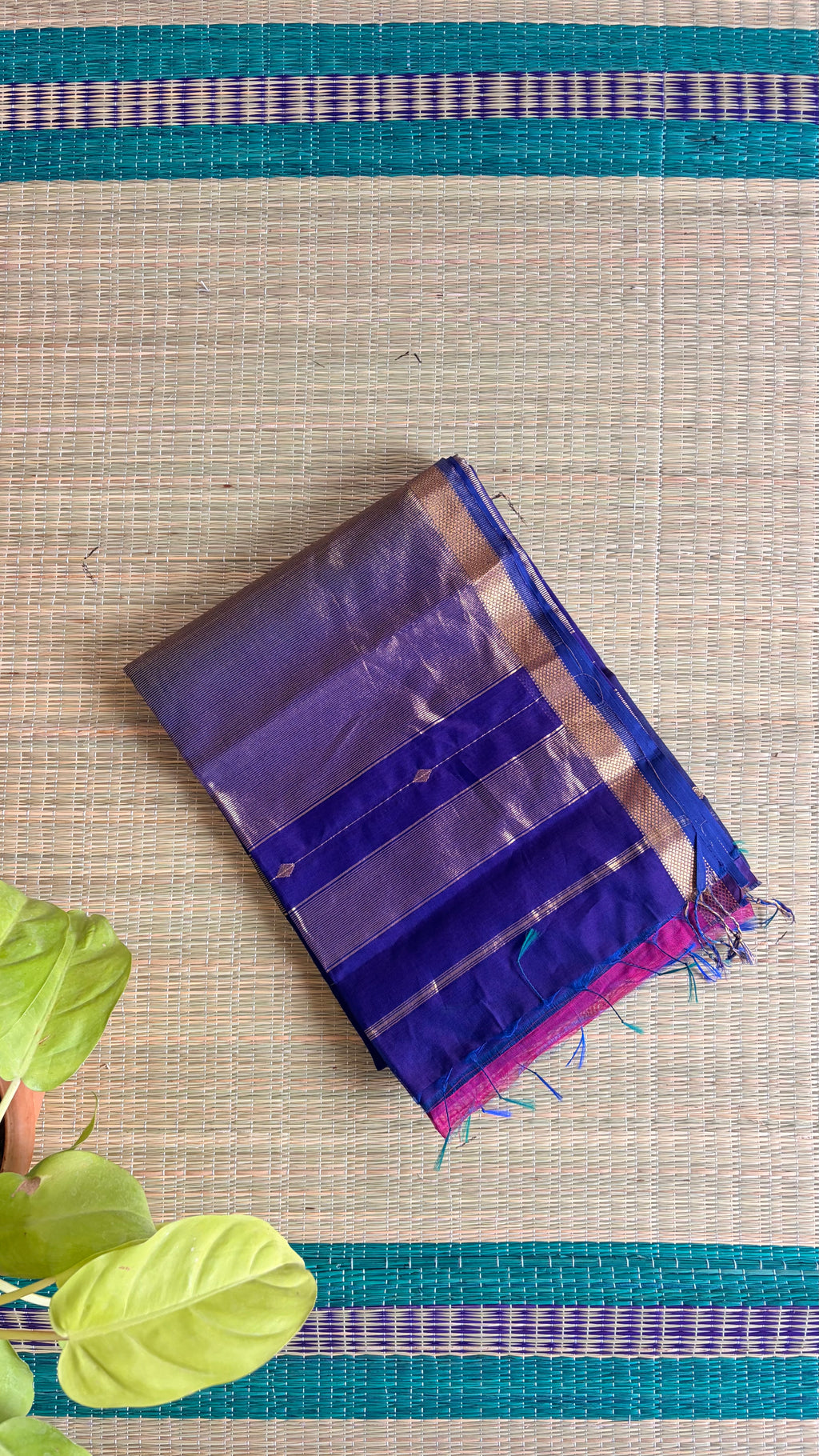 Ahilya : Blue