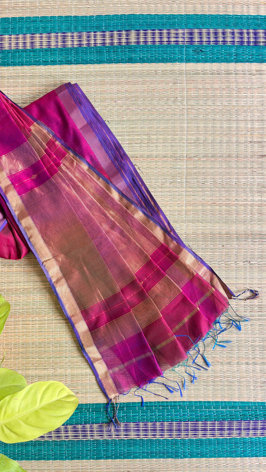 Ahilya : Pink